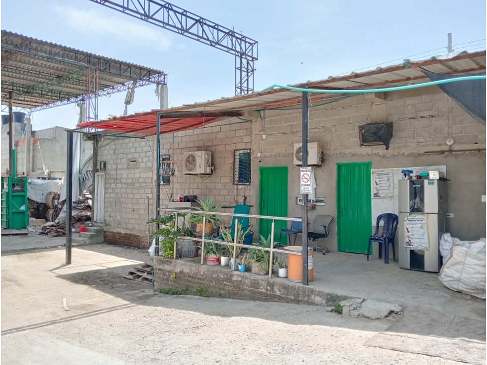 Propiedad en Venta en Zona con Gran desarrollo Comercial - Y de Bonda — foto 2