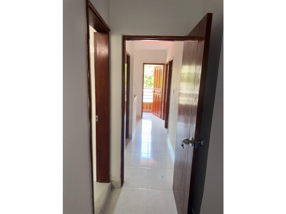CASA AMPLIA CERCA A LA UNIVERSIDAD COOPERATIVA C Y U. NARIÑO