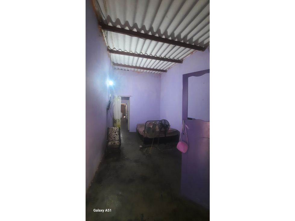 casa para remodelar cerca a 230 metros del mar de taganga — foto 4
