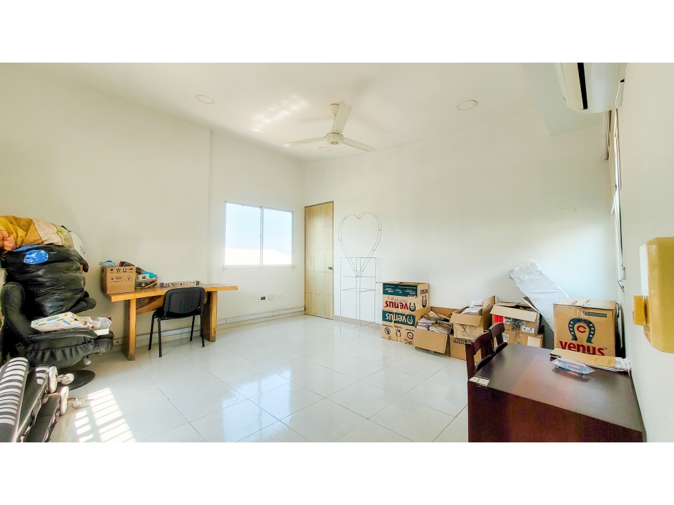BODEGA EN VENTA CON EXCELENTE UBICACIÓN - 6