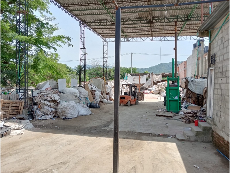 Propiedad en Venta en Zona con Gran desarrollo Comercial - Y de Bonda — foto 6