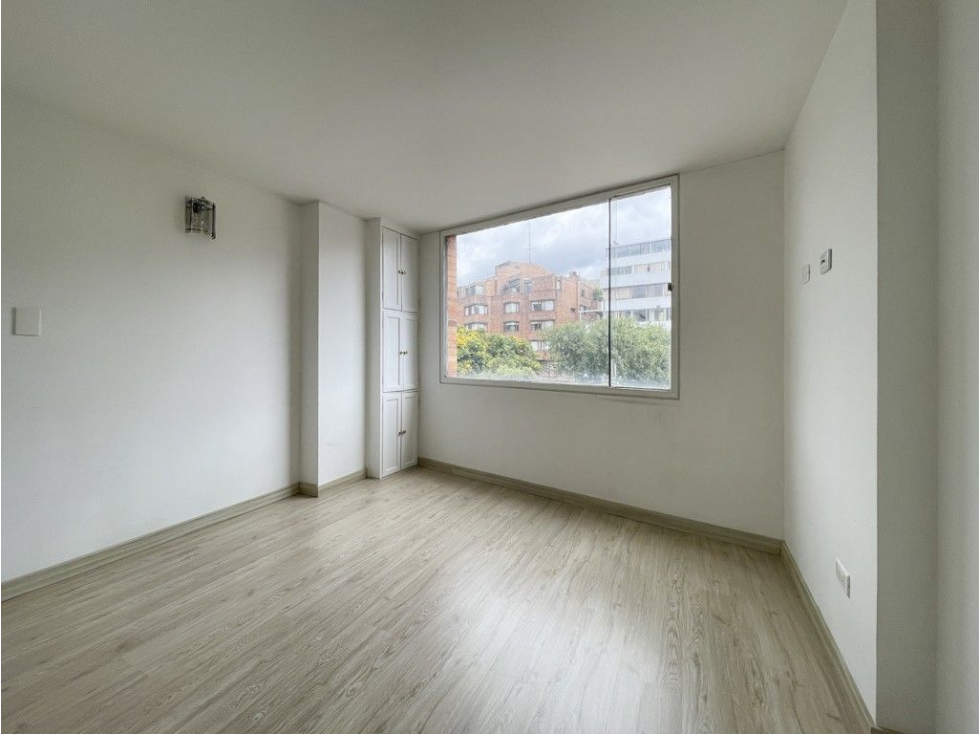 VENTA APARTAMENTO EN SANTA BARBARA, USAQUEN — foto 3