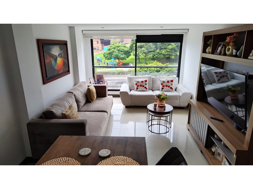 SE VENDE APARTAMENTO EN GRATAMIRA