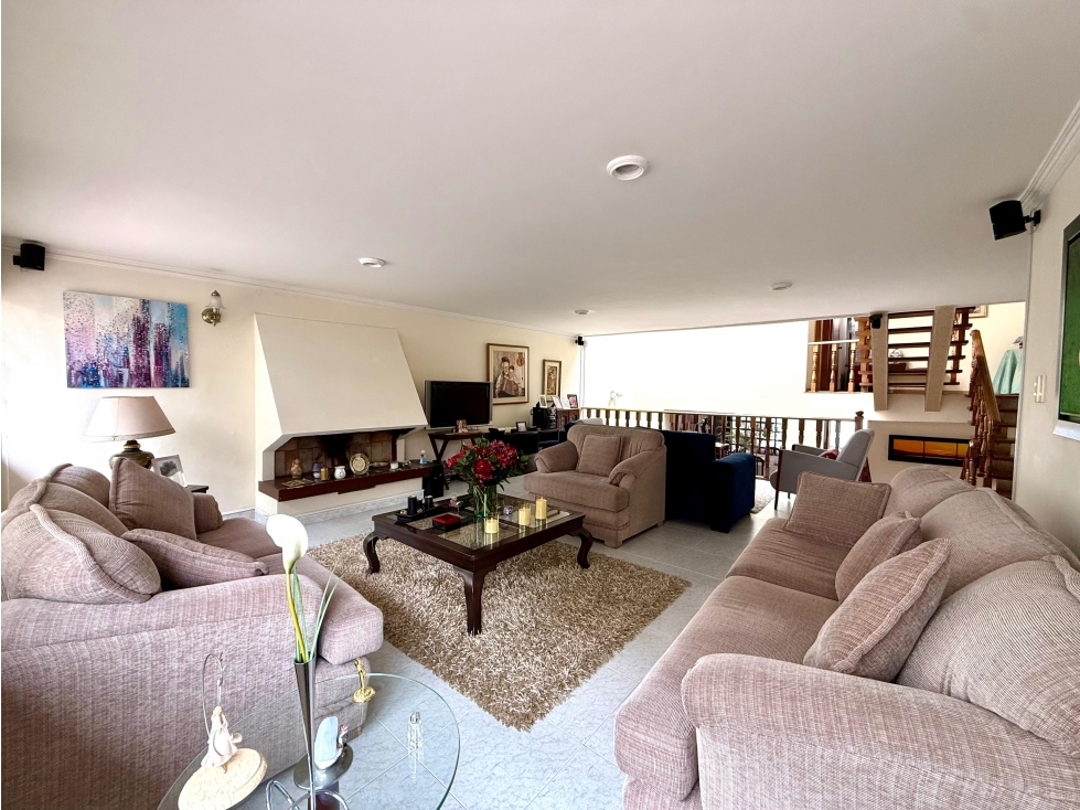 VENTA CASA SANTABARBARA — foto 3