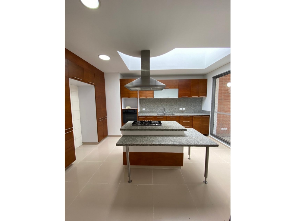ARRIENDO APARTAMENTO DUPLEX EN SANTA PAULA — foto 5