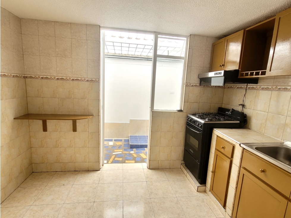 VENDO EXCELENTE CASA EN EL TINTAL — foto 4
