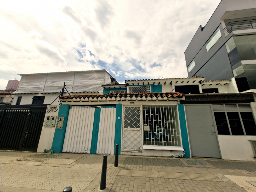 VENTA CASA COMERCIAL EN NIZA