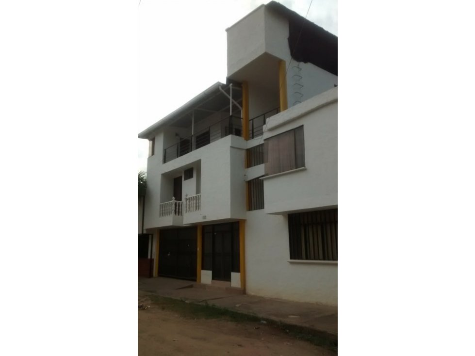 CASA PARA HOSPEDAJE (PENSIÓN-HOTEL- AIRBNB) RENTANDO EN MELGAR - 5