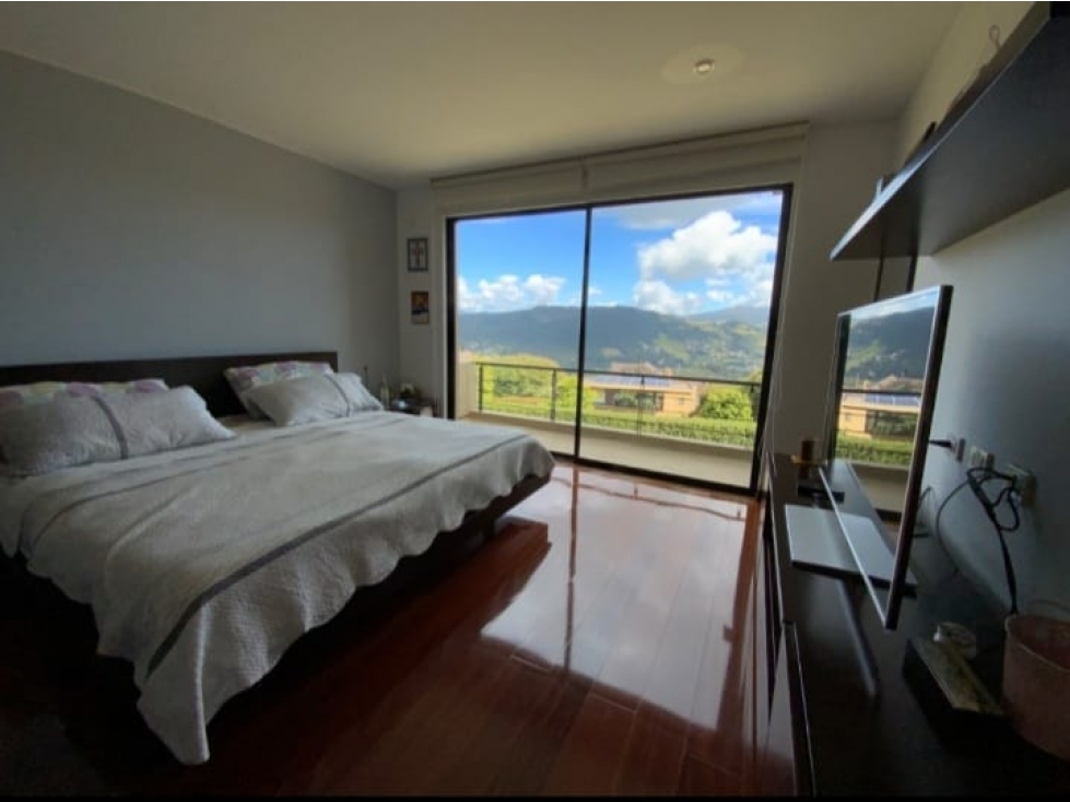 VENTA ESPECTACULAR CASA EN ARBORETTO BOSQUE RESIDENCIAL LA CALERA — foto 5