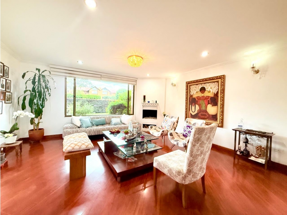 VENTA CASA ESQUINERA GUAYMARAL