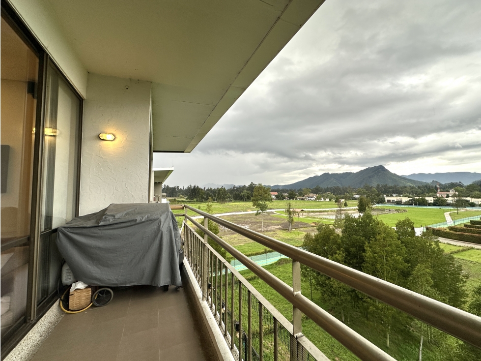 VENTA APARTAMENTO EXCELENTE VISTA EN CAJICÁ — foto 4