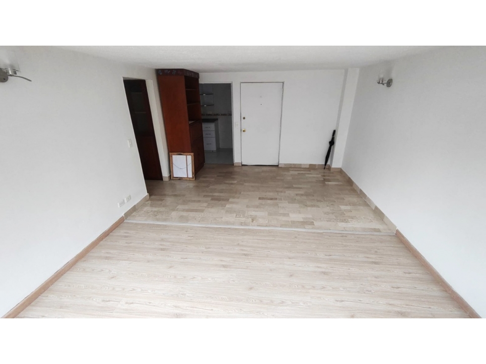 SE VENDE APTO EN CEDRO GOLF — foto 2
