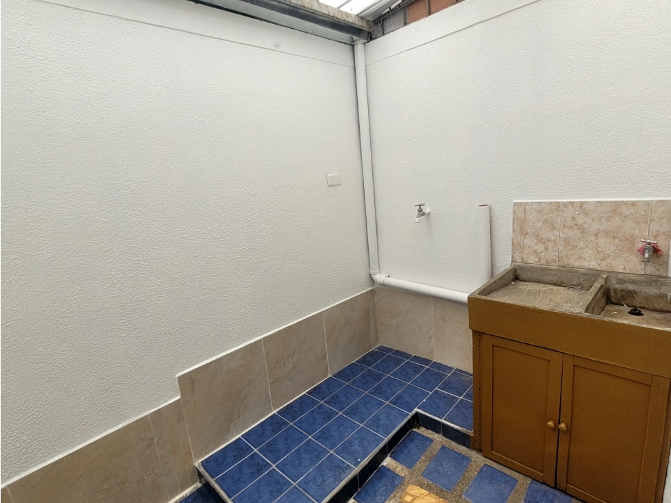 VENDO EXCELENTE CASA EN EL TINTAL — foto 5