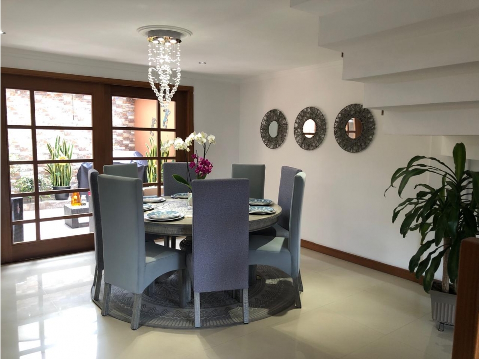VENDO LINDA CASA EN CHIA CERCA A LA USABANA — foto 2