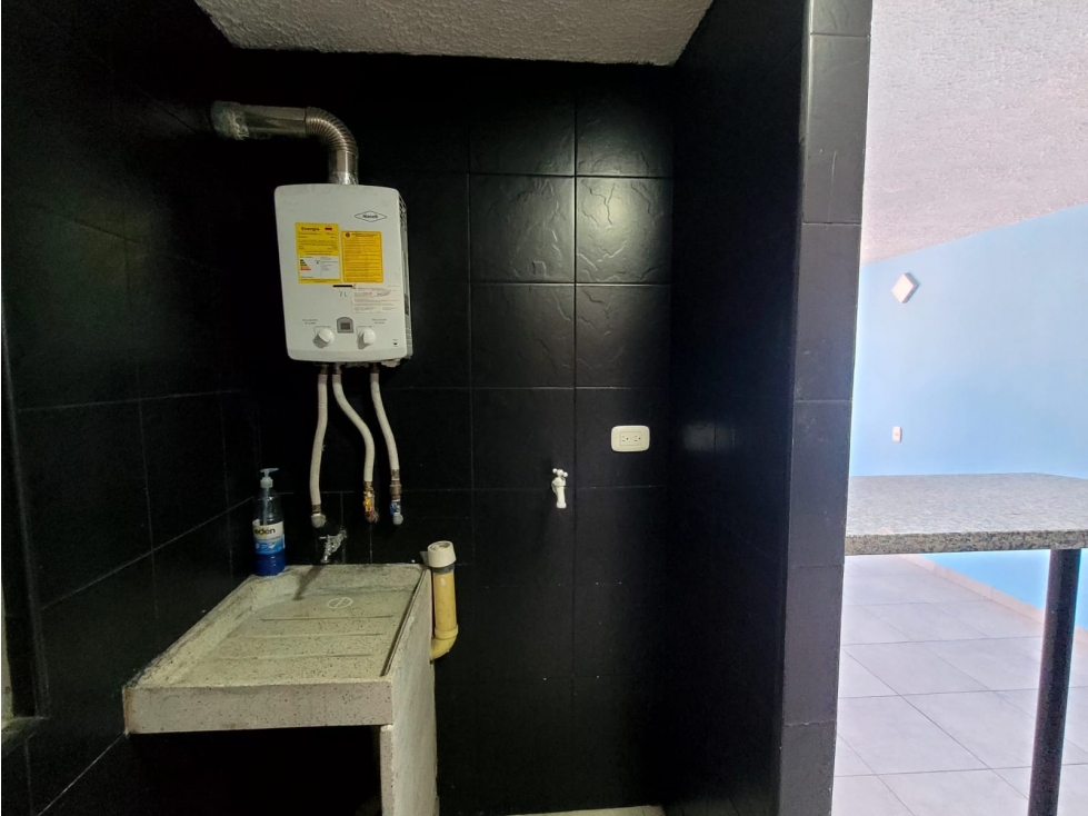 ARRIENDO APARTAMENTO EN ALTAVISTA MIRADOR SAN CRISTOBAL — foto 4