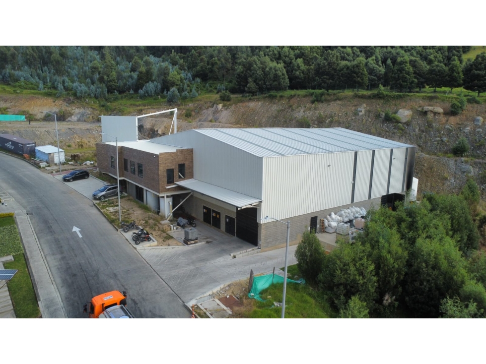 VENTA BODEGA INDUSTRIAL VIA CAJICA ZIPAQUIRA (EL CORTIJO) — foto 2