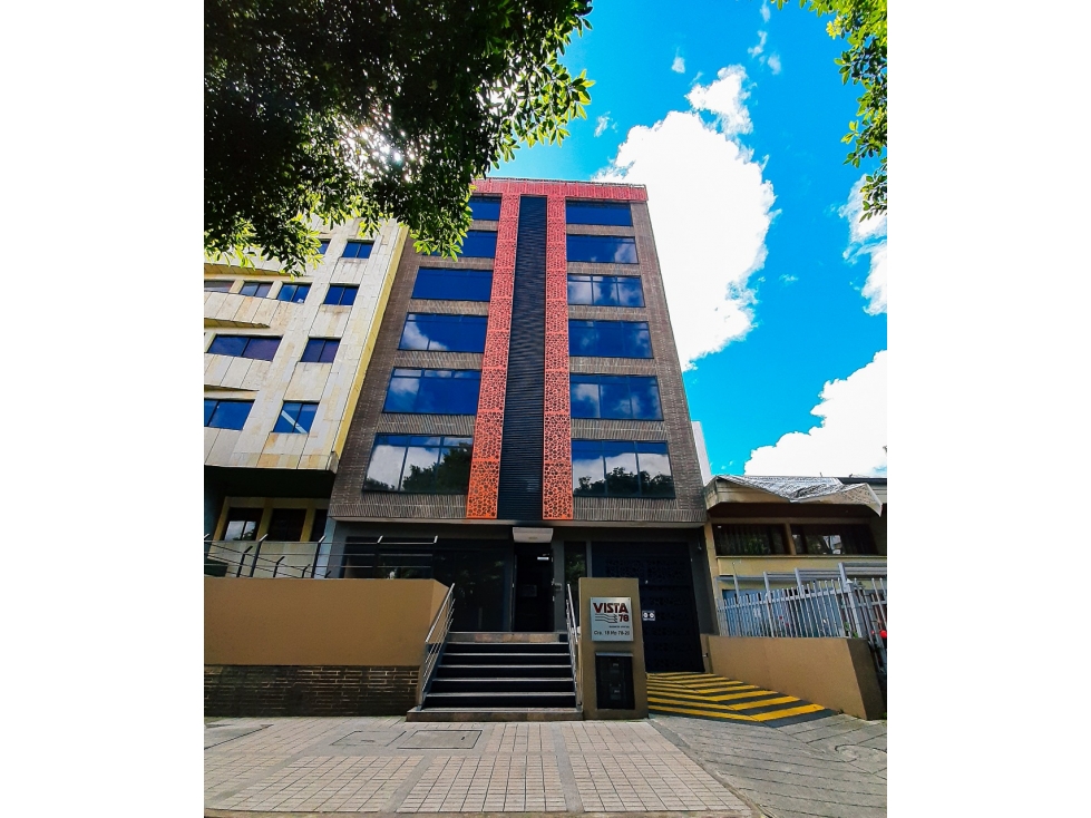 ARRIENDO ESTRENAR EDIFICIO PARA OFICINAS EN LOS HEROES - 3