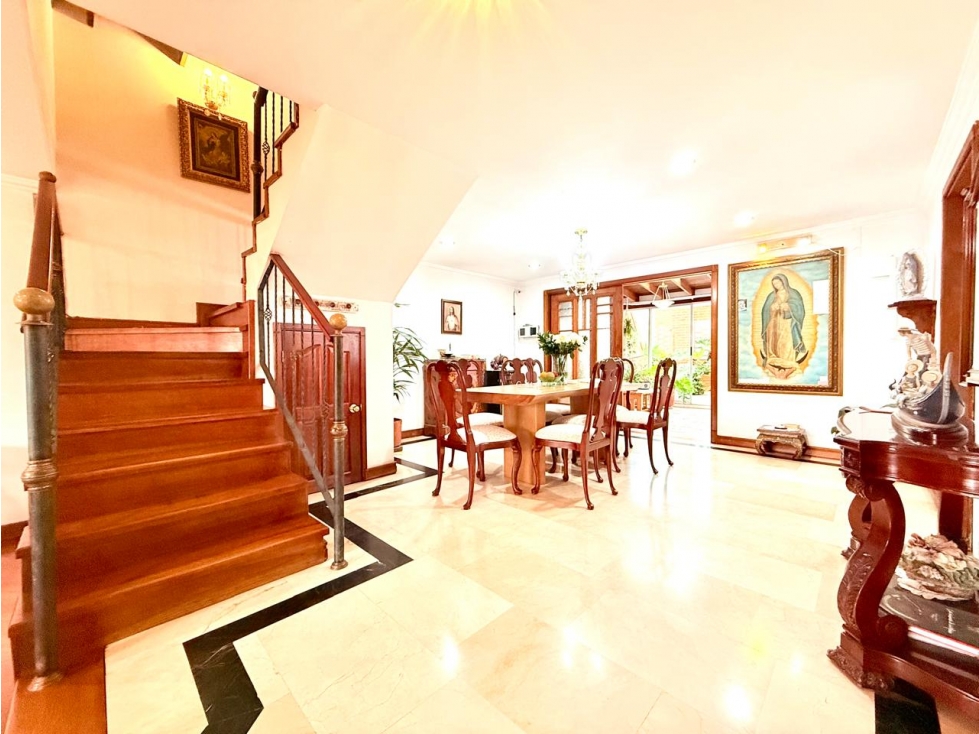 VENTA CASA ESQUINERA GUAYMARAL