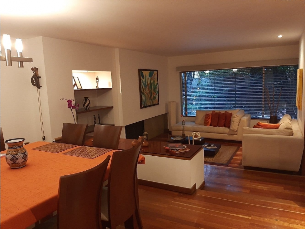 Apto en Venta Semi-Dúplex Edif. Tot. Aut. Chico Reservado Bogotá — foto 2