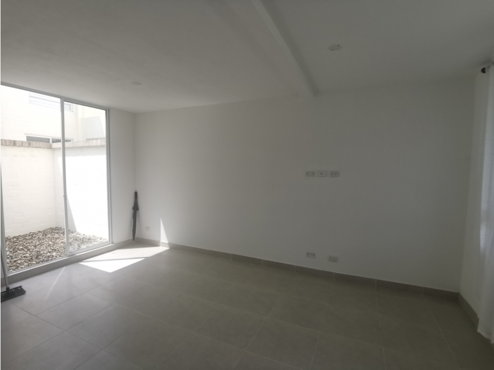 VENTA CASA PARA ESTRENAR EN VILLETA CONJUNTO CON PISCINA - 5