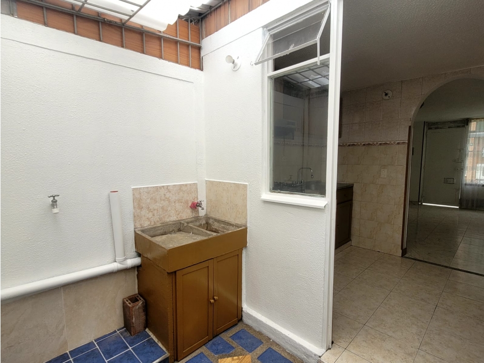 VENDO EXCELENTE CASA EN EL TINTAL — foto 6