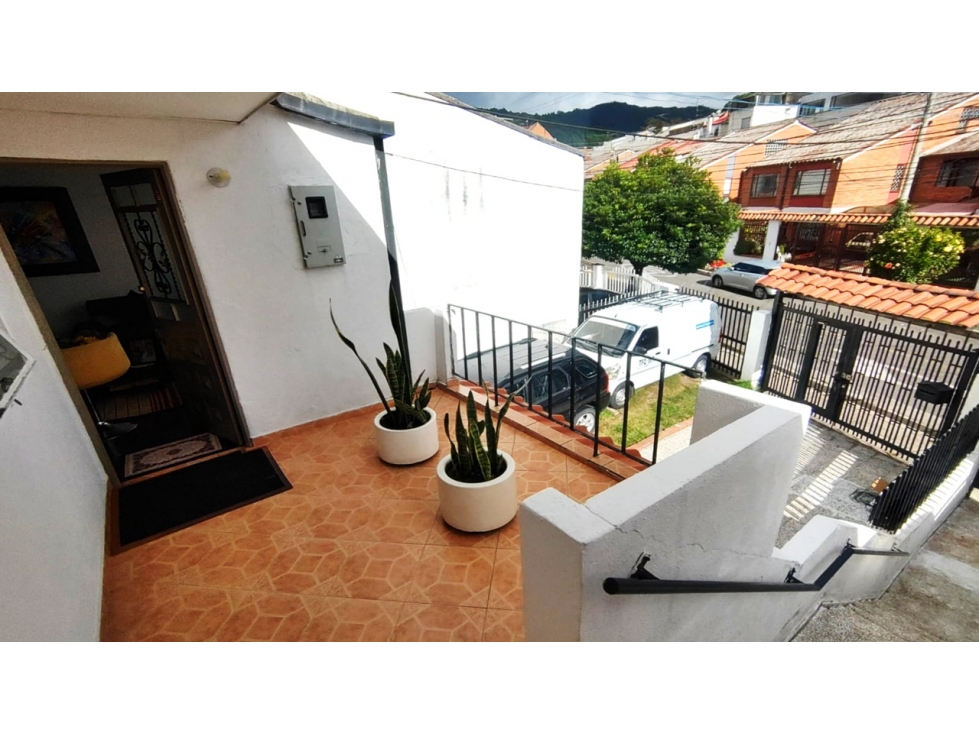 SE VENDE APARTAMENTO EN CEDRO GOLF — foto 3