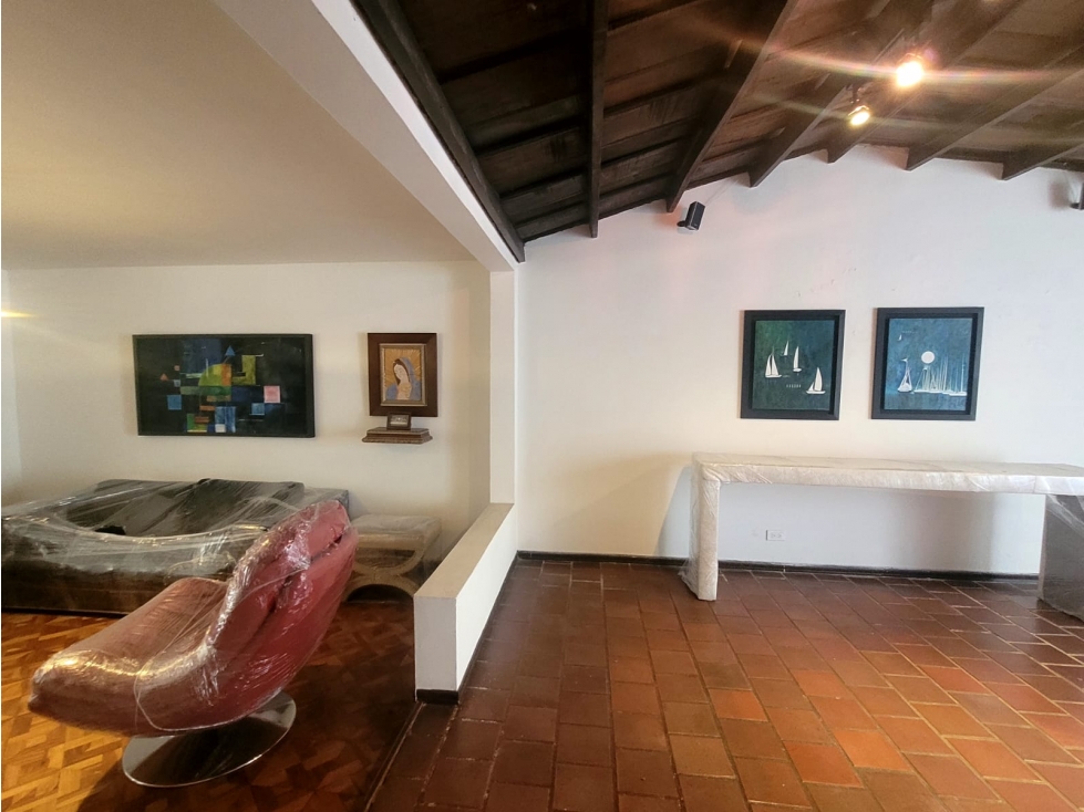 CASA AMPLIA EN URBANIZACIÓN LAS VILLAS CERCA A CC BULEVAR NIZA — foto 4