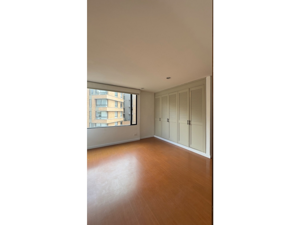 ARRIENDO MAGNIFICO APTO REMODELADO | SANTA BIBIANA, USAQUEN-BOGOTÁ — foto 5