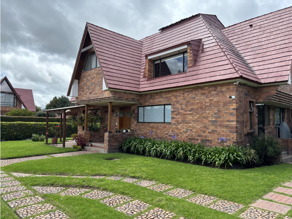 VENDO CASA EN LOTE INDEPENDIENTE VIA GUAYMARAL! - 3