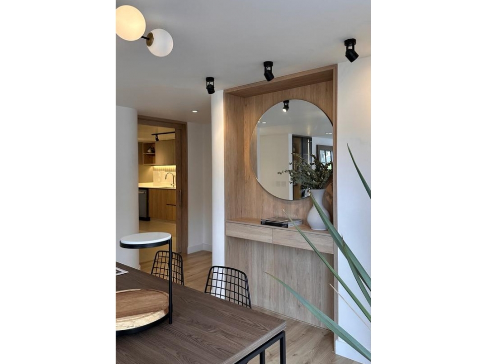 VENTA ENCANTADOR APARTAMENTO REMODELADO EN CHICO — foto 6