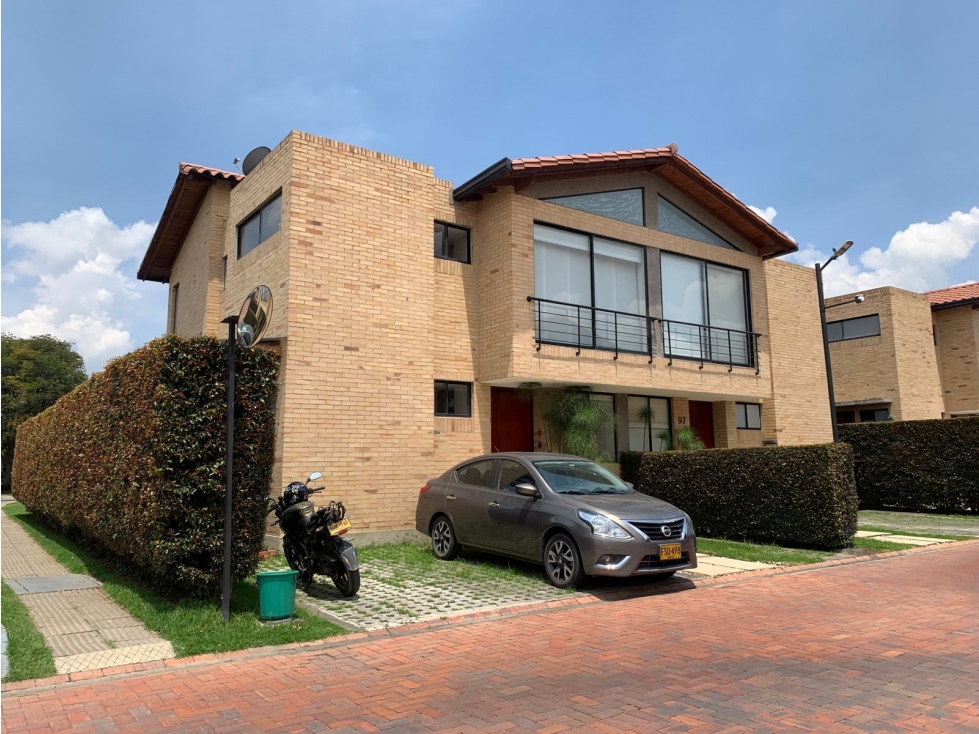 CASA ARRIENDO CAJICA: tranquilidad, naturaleza y cerca de todo!