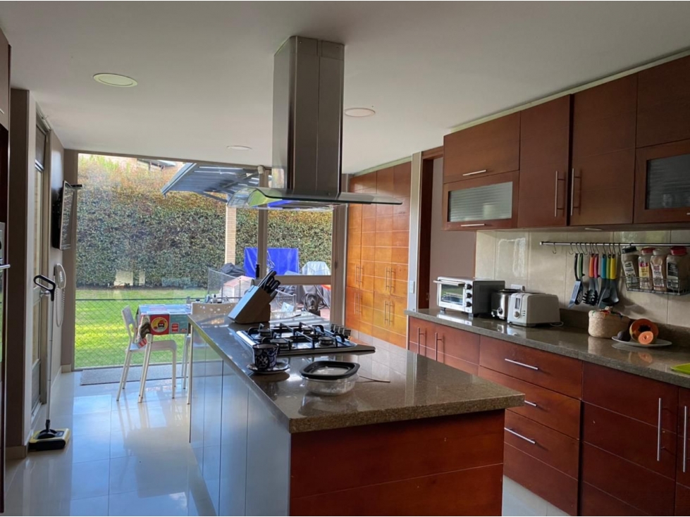 Maravillosa Casa en venta San Simón - Bogotá - Cundinamarca-.