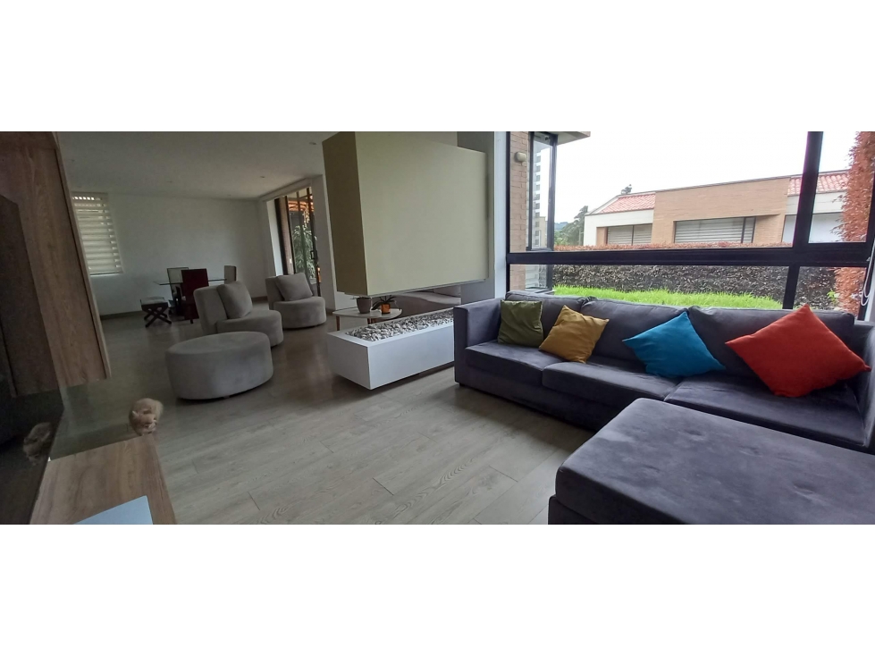 VENDO HERMOSA CASA CAJICA CONDOMINIO LOS ROBLES — foto 5