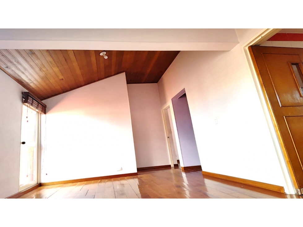 SE VENDE APARTAMENTO EN VICTORIA NORTE — foto 4