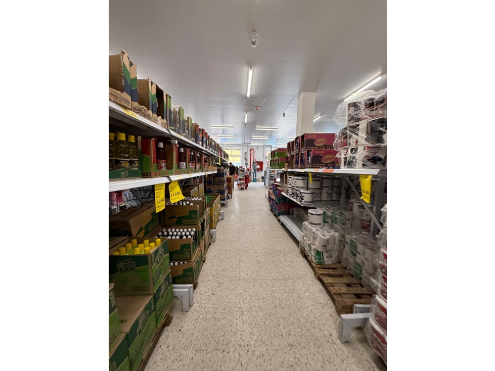 VENTA LOCAL COMERCIAL RENTANDO EN CIUDAD BOLIVAR — foto 5