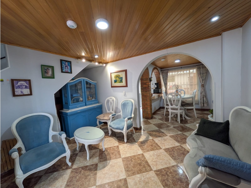 VENDO LINDA CASA DOS PISOS EN CHIA BOJACA — foto 5