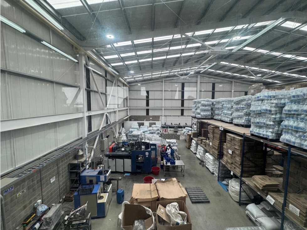 VENTA BODEGA INDUSTRIAL VIA CAJICA ZIPAQUIRA (EL CORTIJO) — foto 4