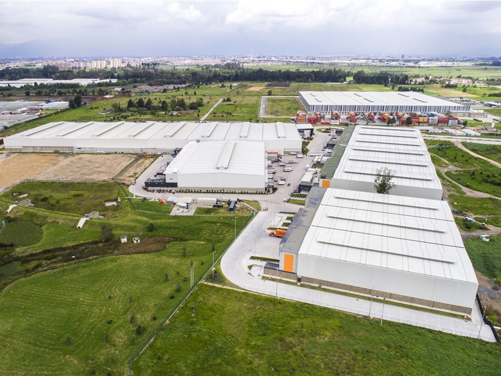 BODEGAS PARA ARRIENDO EN FUNZA - 5