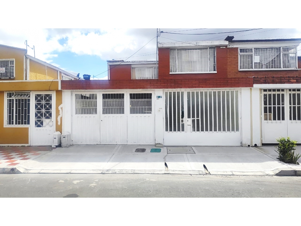 VENTA CASA EN LOS ANDES, BOGOTÁ