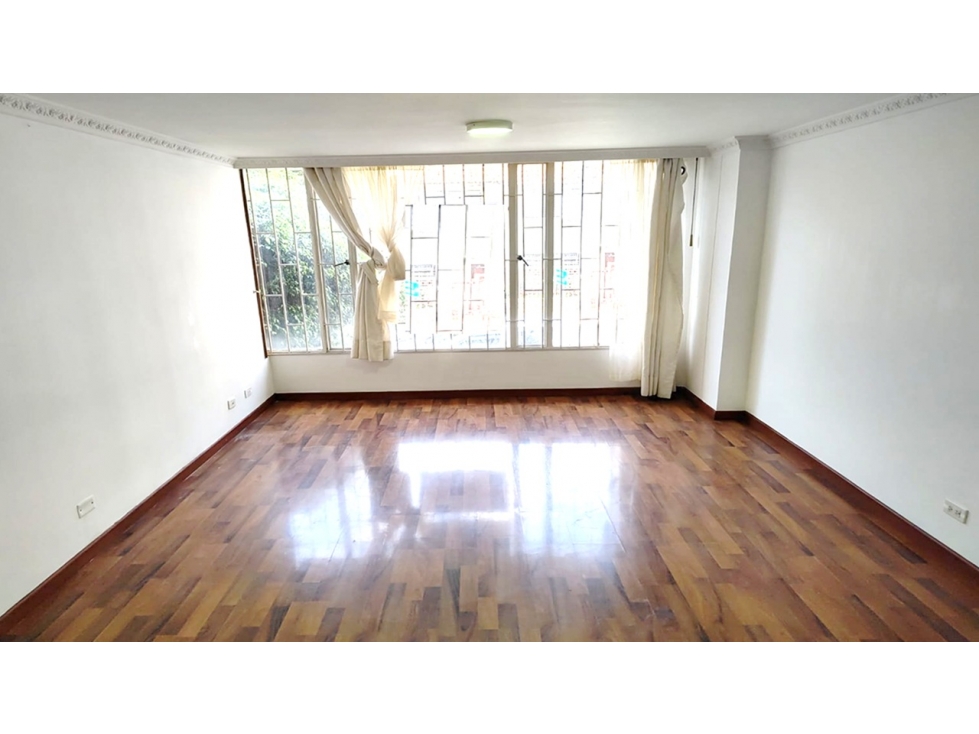 VENTA APARTAMENTO CEDRO GOLF — foto 5