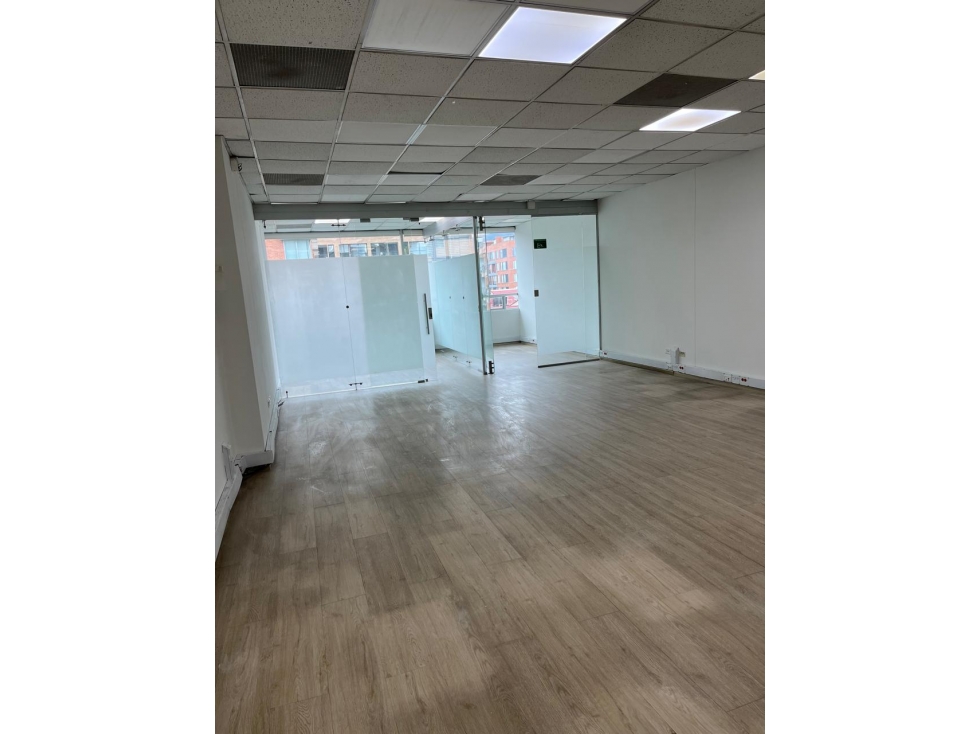Oficina en Arriendo Rincón del Chicó (zona Chicó norte) Bogotá — foto 2