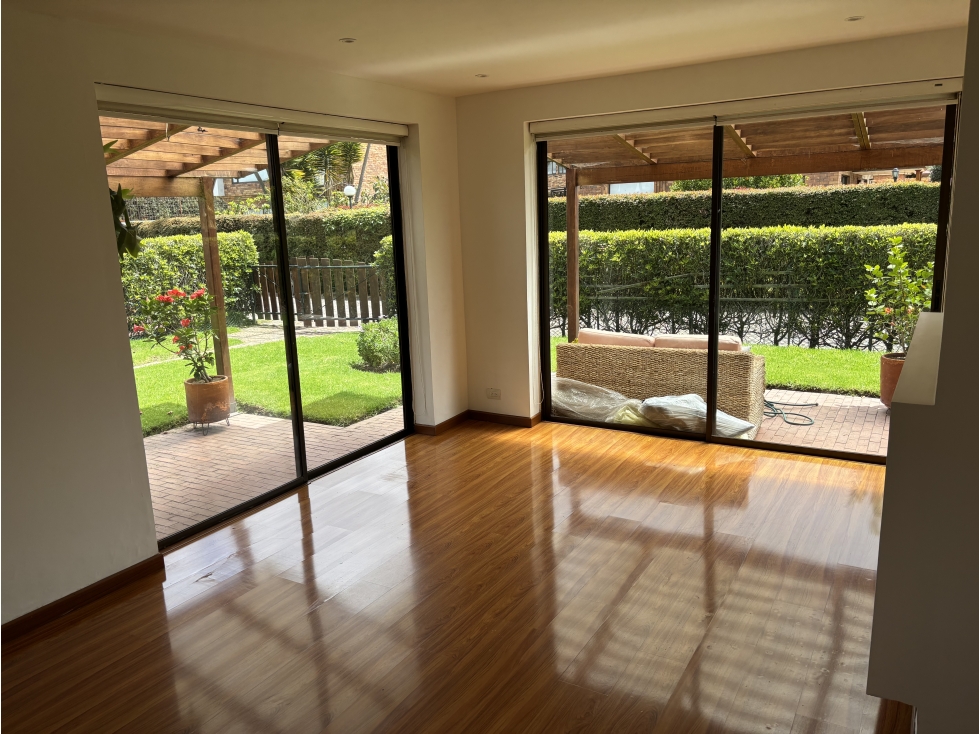 VENDO CASA EN LOTE INDEPENDIENTE VIA GUAYMARAL! - 5