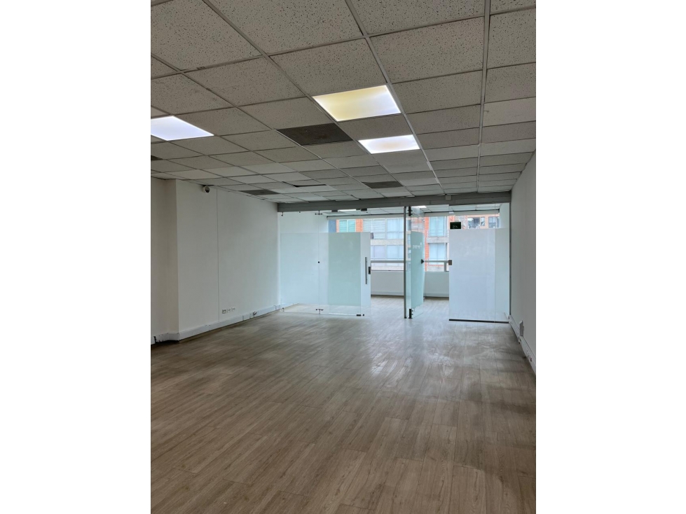 Oficina en Arriendo Rincón del Chicó (zona Chicó norte) Bogotá — foto 3