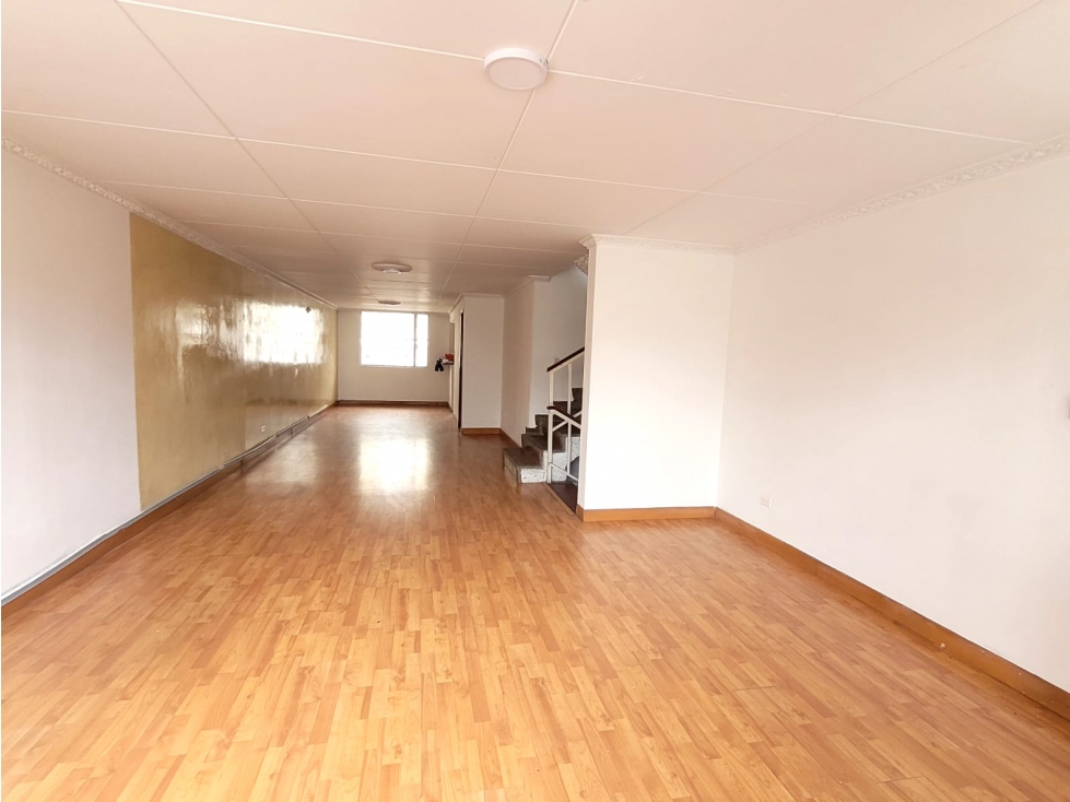 Arriendo apartamento triplex en Normandía, excelente ubicación — foto 4