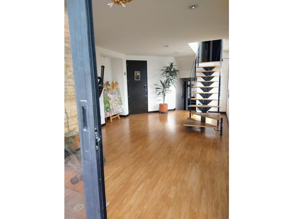 VENTA APTO BELLA SUIZA POR NIVELES — foto 2