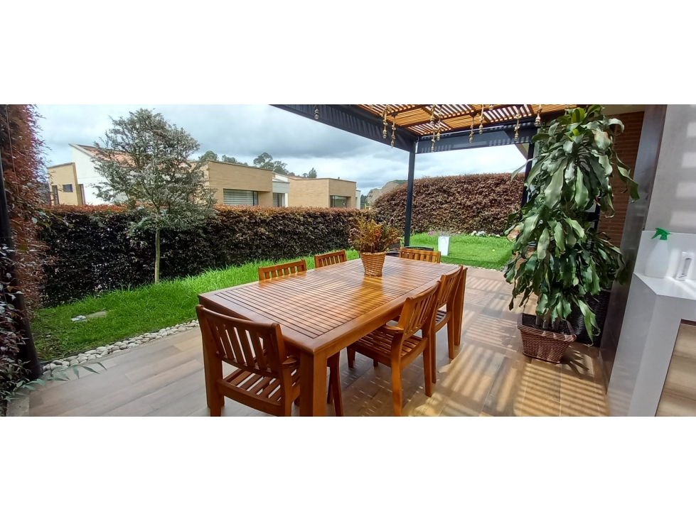 VENDO HERMOSA CASA CAJICA CONDOMINIO LOS ROBLES — foto 3