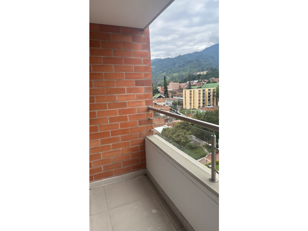 APTO EN LA ESTRELLA PARA ESTRENAR 76 MTS