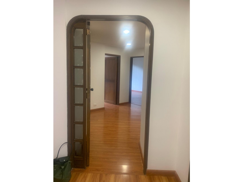 VENDO HERMOSO APARTAMENTO EN BELLA SUIZA Usaquen - Bogotá. — foto 3