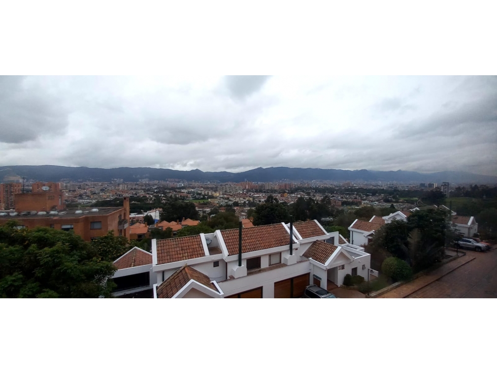 LINDARAJA HERMOSO APARTAMENTO REMODELADO HERMOSA VISTA — foto 2