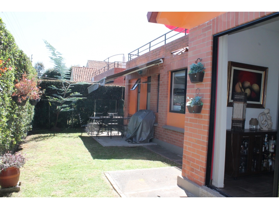 VENTA HERMOSA CASA CHIA UN SOLO NIVEL — foto 2